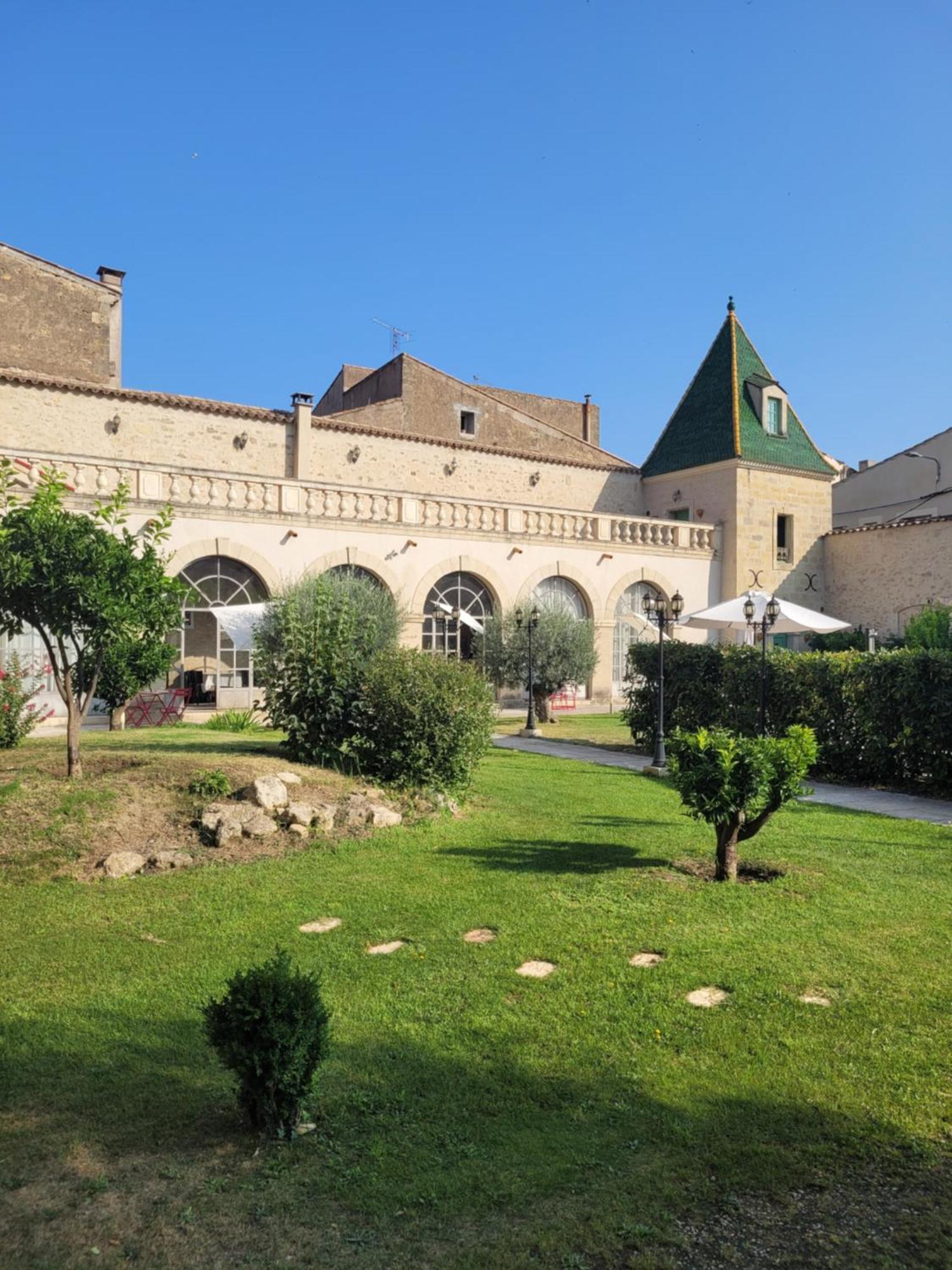 Les Galeries De Beaulac Pézenas Exteriér fotografie